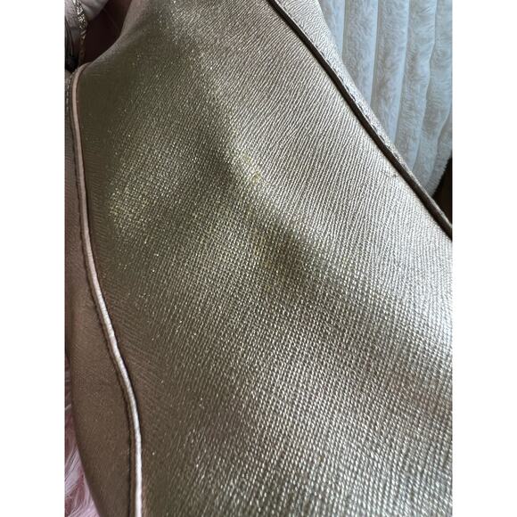 Gold Michael Kors Jet Set Tote - Picture 10 of 16